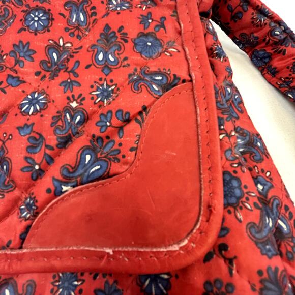 Red and Navy with white purse 10 x 10 x 2" cloth bag 14" tall strap - Picture 5 of 7